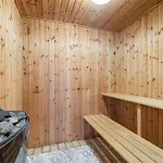 度假居 Ina - 210m From The Sea By Interhome *