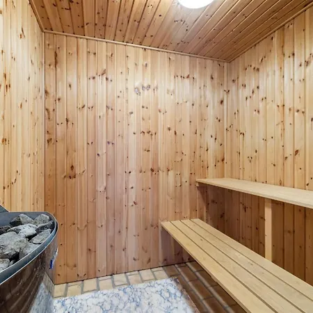 Vakantiehuis Ina - 210m From The Sea By Interhome *