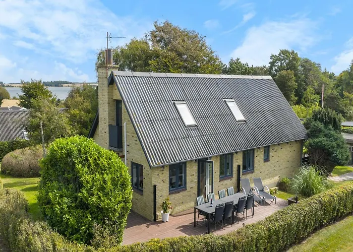 Ina - 210m From The Sea By Interhome Martofte