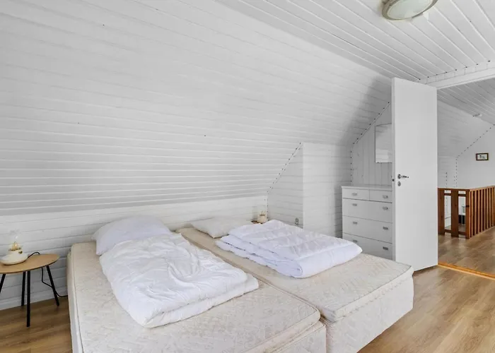 Vakantiehuis Ina - 210m From The Sea By Interhome